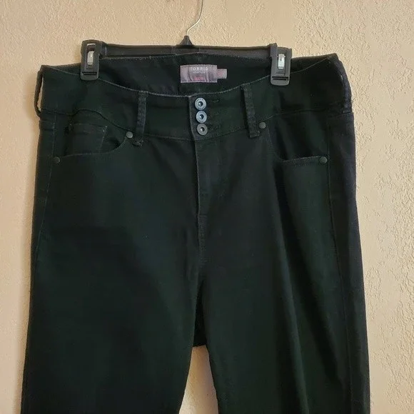 Torrid Jegging Super Soft High Rise - Picture 2 of 8